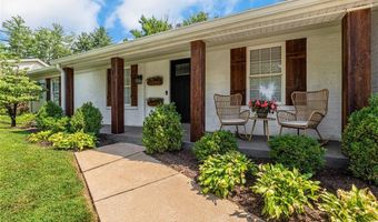1014 Bedford Ln, Ballwin, MO 63011