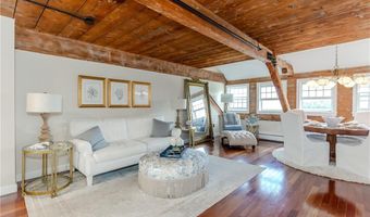 40 Web Ave 18, North Kingstown, RI 02852