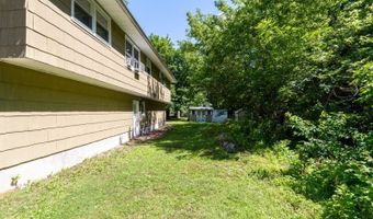 102 Andover Sparta Rd, Andover, NJ 07860