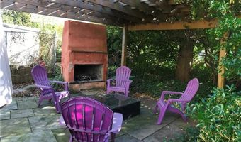 564 Midland St, Bridgeport, CT 06605