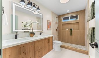 1049 Uluopihi Loop, Kailua, HI 96734