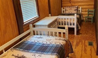 1780 Sipbee Dr, Aliceville, AL 35442