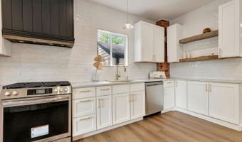 5819 Bramble Ave, Cincinnati, OH 45227