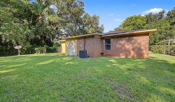 2811 New Castle Ln, Albany, GA 31701