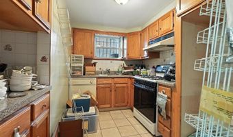961 AVENUE C, Bayonne, NJ 07002