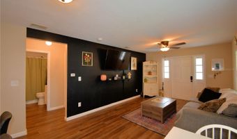 208 FLORIDA Dr, Auburndale, FL 33823
