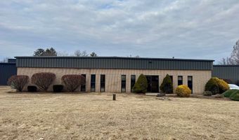 8-14 Baldwin Dr, Branford, CT 06405