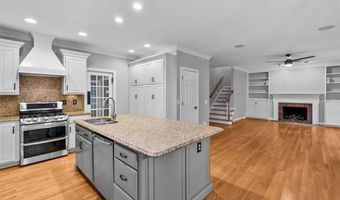 1072 Berrie Pl, Asheboro, NC 27205