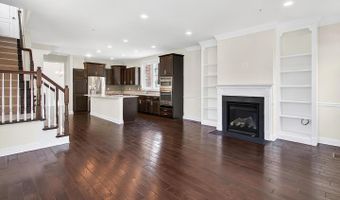322 N GEORGE MASON Dr, Arlington, VA 22203