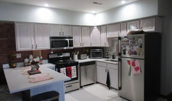 75 Wheeler Ave 205, Bridgeport, CT 06606
