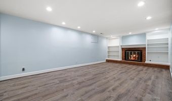 8721 WATERFORD Rd, Alexandria, VA 22308
