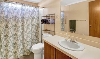 425 N Chuckanut Dr, Bellingham, WA 98229