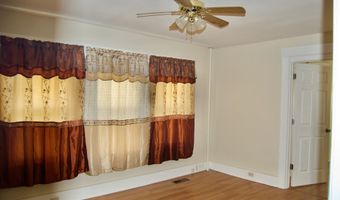 37 Putnam St, Bristol, CT 06010