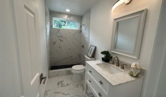44-665 Kaneohe Bay Dr, Kaneohe, HI 96744
