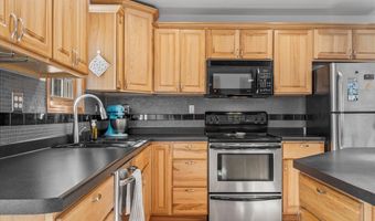 228 Wisconsin St, Adell, WI 53001