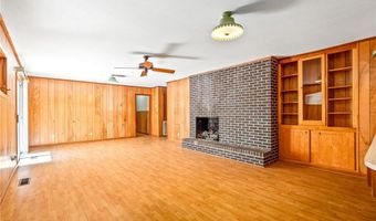 1305 HICKORY Ln, Auburn, AL 36830