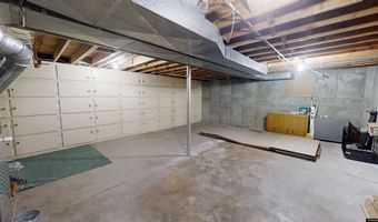 2040 W 41st St, Casper, WY 82604