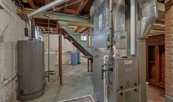 300 N Johns St, Amanda, OH 43102