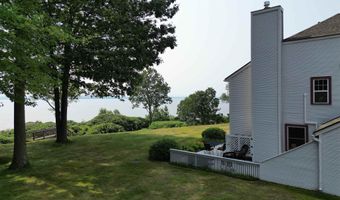 28 Northshore Dr, Burlington, VT 05408
