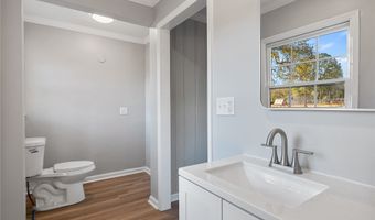 1010 Bern Cir, Anderson, SC 29626