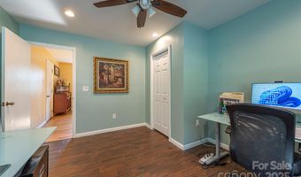 39 N Pershing Rd, Asheville, NC 28805