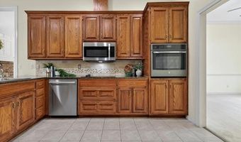 5614 Meadow Dr, Bartlesville, OK 74006