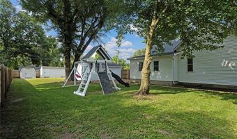 111 E 2nd St, Adrian, MO 64720