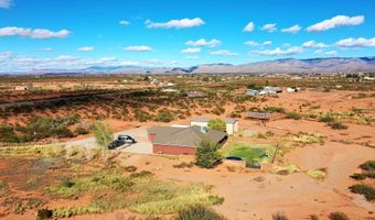 184 La Luz Gate Rd, Alamogordo, NM 88310