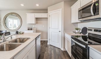 1009 34TH St SE, Altoona, IA 50009