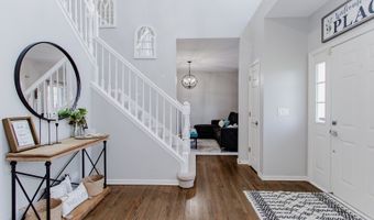 3 BLACKWOLF Ct, Algonquin, IL 60102