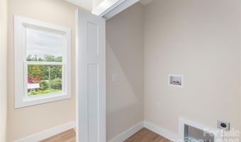 33 Elkwood Ave, Asheville, NC 28804
