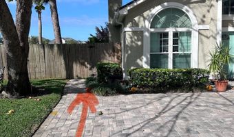 1641 LINKSIDE Dr N, Atlantic Beach, FL 32233