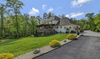 251 Scenic Dr, Blakeslee, PA 18610