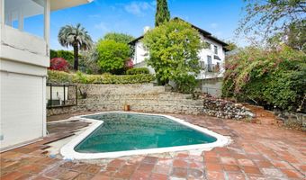 1330 San Remo Dr, Pacific Palisades, CA 90272