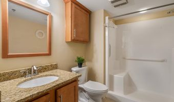 900 N TAYLOR St 1416, Arlington, VA 22203