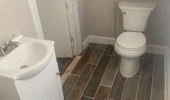 761 Dyer Ave, Cranston, RI 02920