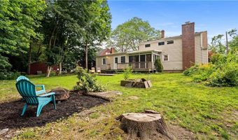 74 Algonquin Rd, East Providence, RI 02916