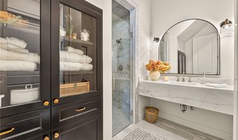 4301 S 86th St, Bentonville, AR 72713