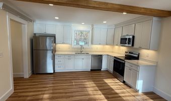 14 Big Rock Ln, Barrington, NH 03825