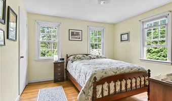 373 Fletcher Rd, North Kingstown, RI 02852