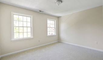 555 Waterville Rd, Avon, CT 06001