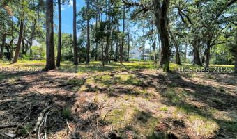 23 Broadview Dr, Ridgeland, SC 29936