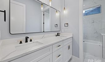 27 George Allen Rdg, Arden, NC 28704