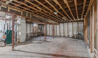 8 Angela Ct, North Providence, RI 02904