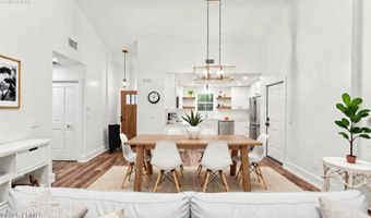 10 Chesterfield Lake Dr, Beaufort, SC 29906