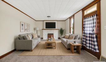 127 Walnut St, Ashville, OH 43103