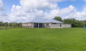 19801 N River Rd, Alva, FL 33920