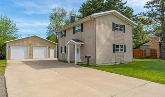 41 Astor Rd, Babbitt, MN 55706