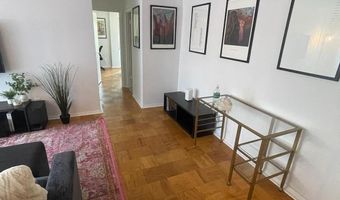 4343 CHERRY HILL Rd 201, Arlington, VA 22207