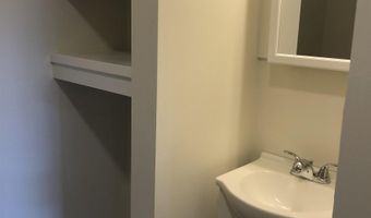 71 S Main St, Cambridge, VT 05444